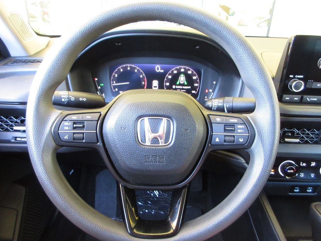 Used 2023 Honda Accord EX image 14