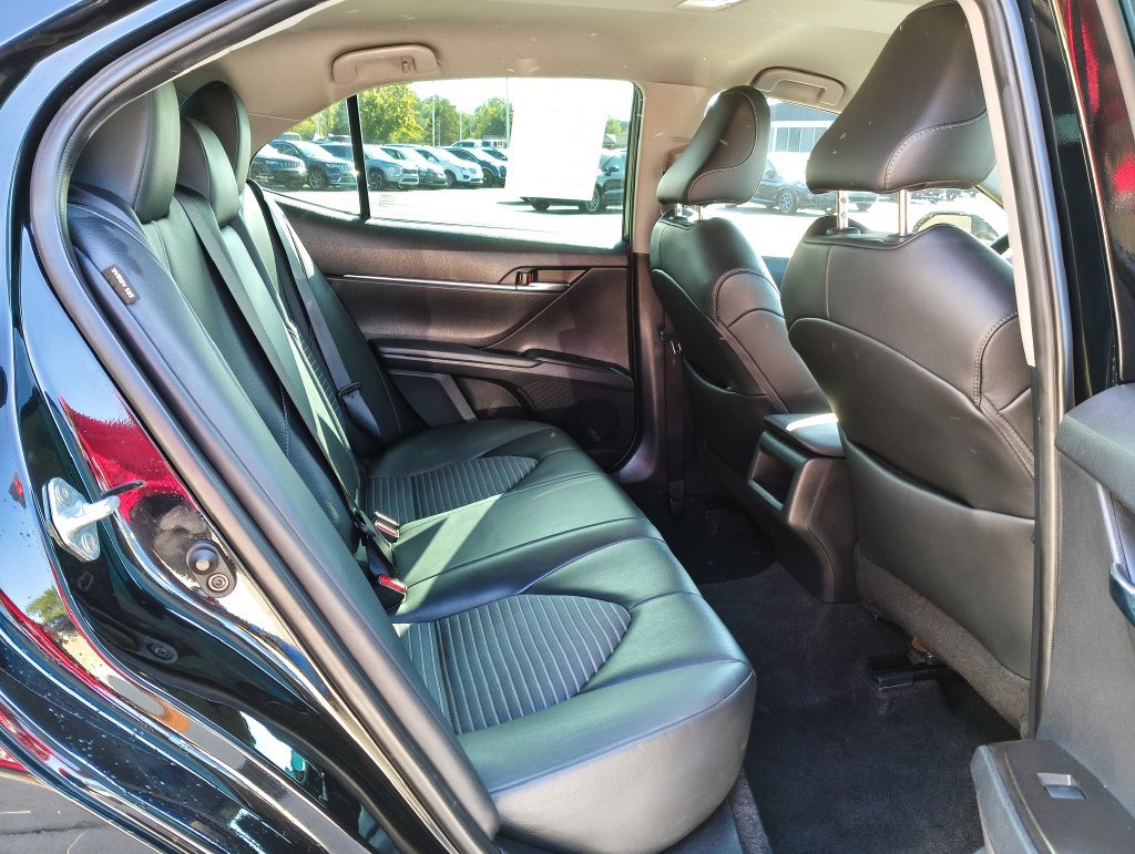 Used 2024 Toyota Camry SE FWD image 8
