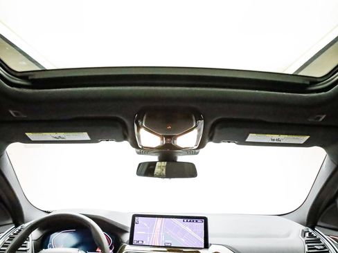 Certified 2023 BMW X4 xDrive30i w/ Convenience Package image 17