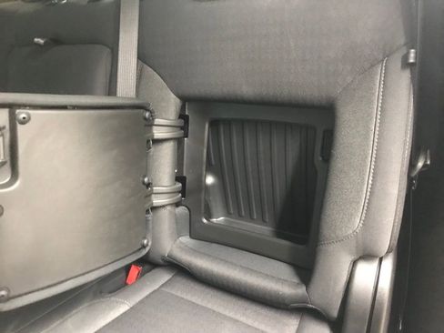 Used 2023 GMC Sierra 1500 Elevation image 31