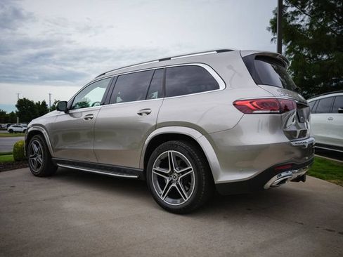Used 2023 Mercedes-Benz GLS 450 4MATIC image 4