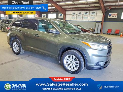 Used 2016 Toyota Highlander LE AWD/4WD image 5
