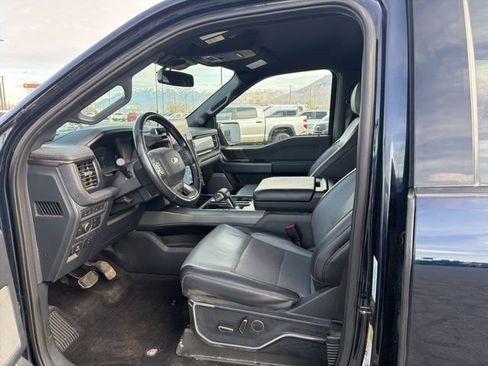 Used 2022 Ford F150 Lightning Lariat image 23