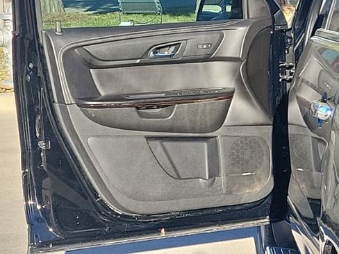 Used 2017 Chevrolet Traverse Premier w/ LPO, 'HIT The Road' Package image 23