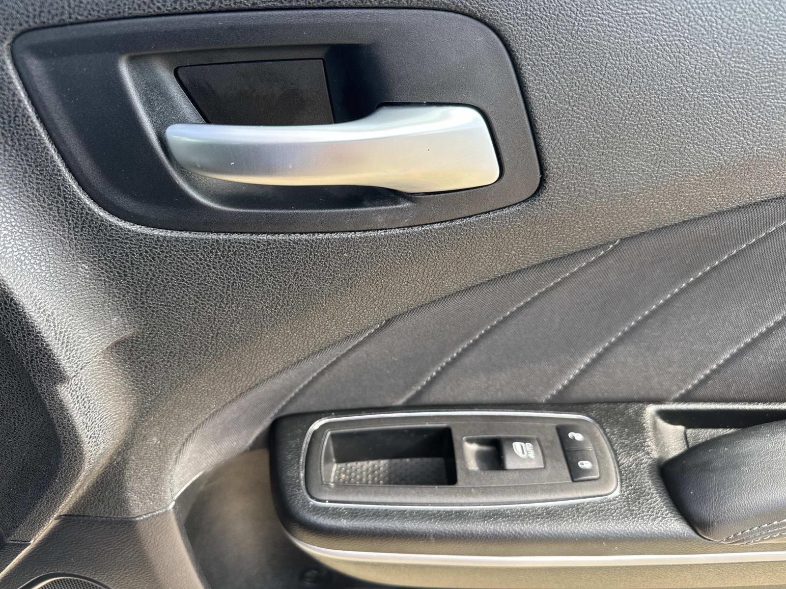 Used 2023 Dodge Charger SXT RWD image 14