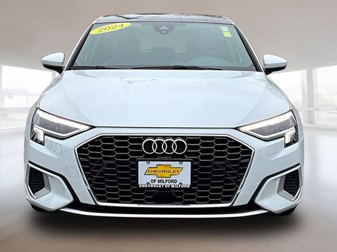 Used 2024 Audi A3 2.0T Premium FWD image 2