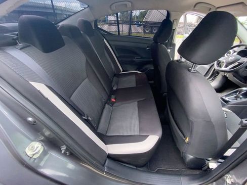 Used 2021 Nissan Versa SV FWD image 23