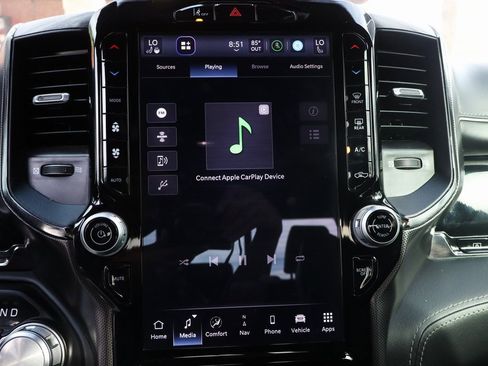 Used 2025 RAM 1500 Limited w/ Body Color Bumper Group image 32