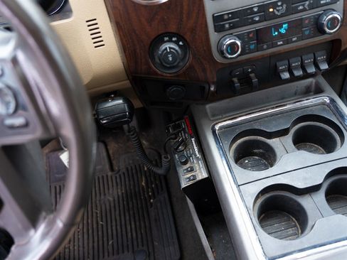 Used 2012 Ford F250 Lariat w/ Lariat Ultimate Pkg image 33