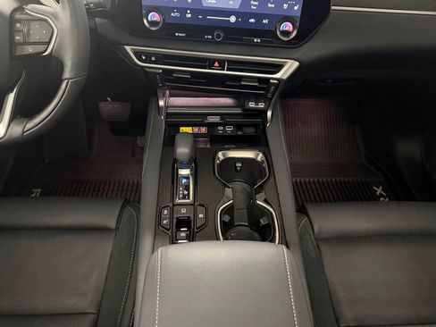 Used 2025 Lexus RX 350 w/ Convenience Package AWD/4WD image 13