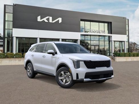 New 2026 Kia Sorento LX FWD image 9