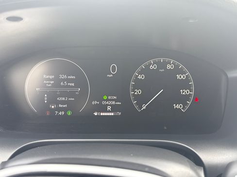 Used 2024 Honda HR-V EX-L image 32
