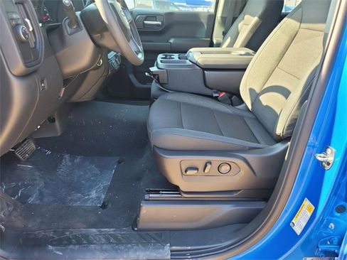 New 2026 Chevrolet Silverado 1500 Custom image 9