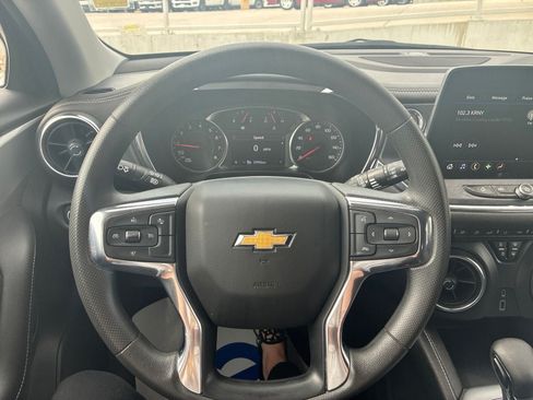 Used 2023 Chevrolet Blazer LT AWD/4WD image 22