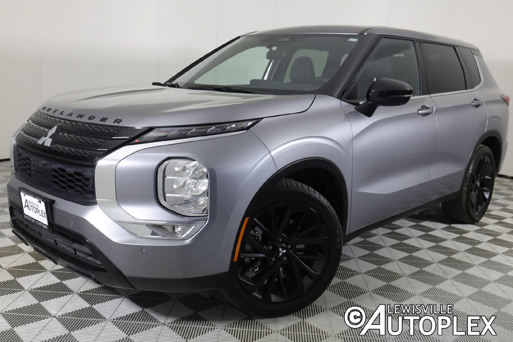 Used 2024 Mitsubishi Outlander SE Black Edition FWD 360° Tour