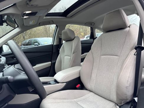 Used 2025 Honda Accord SE image 14