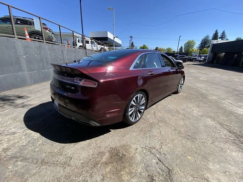 Used 2018 Lincoln MKZ Reserve w/ Climate Package AWD/4WD image 6