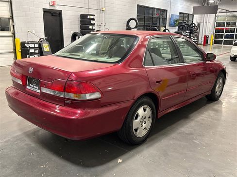 Used 2002 Honda Accord EX image 4