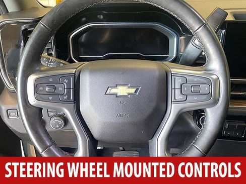 Used 2025 Chevrolet Silverado 1500 LT AWD/4WD image 10