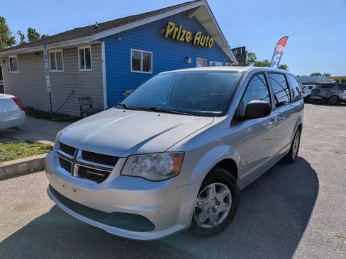 Used 2012 Dodge Grand Caravan SE FWD image 1