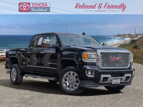 Used 2016 GMC Sierra 2500 Denali w/ Duramax Plus Package AWD/4WD image 1