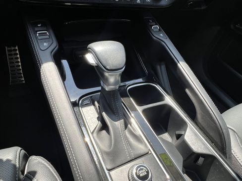 Certified 2024 Kia Telluride SX FWD image 32