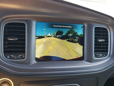 Used 2023 Dodge Charger SXT image 22