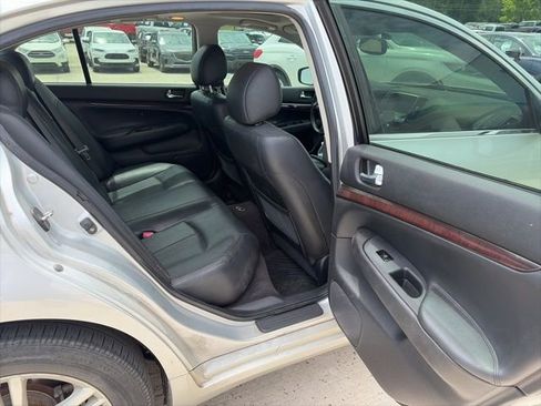Used 2010 INFINITI G37 x Sedan w/ Premium Pkg AWD/4WD image 28