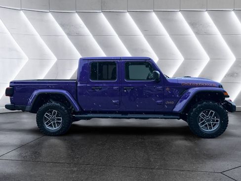 New 2026 Jeep Gladiator Mojave AWD/4WD image 7