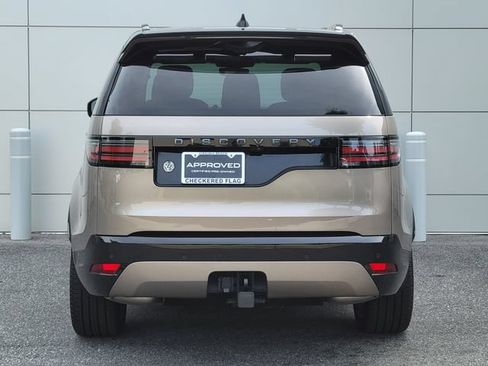 Used 2025 Land Rover Discovery Dynamic SE AWD/4WD image 10