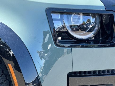 New 2026 Land Rover Defender 110 Trophy Edition AWD/4WD image 12