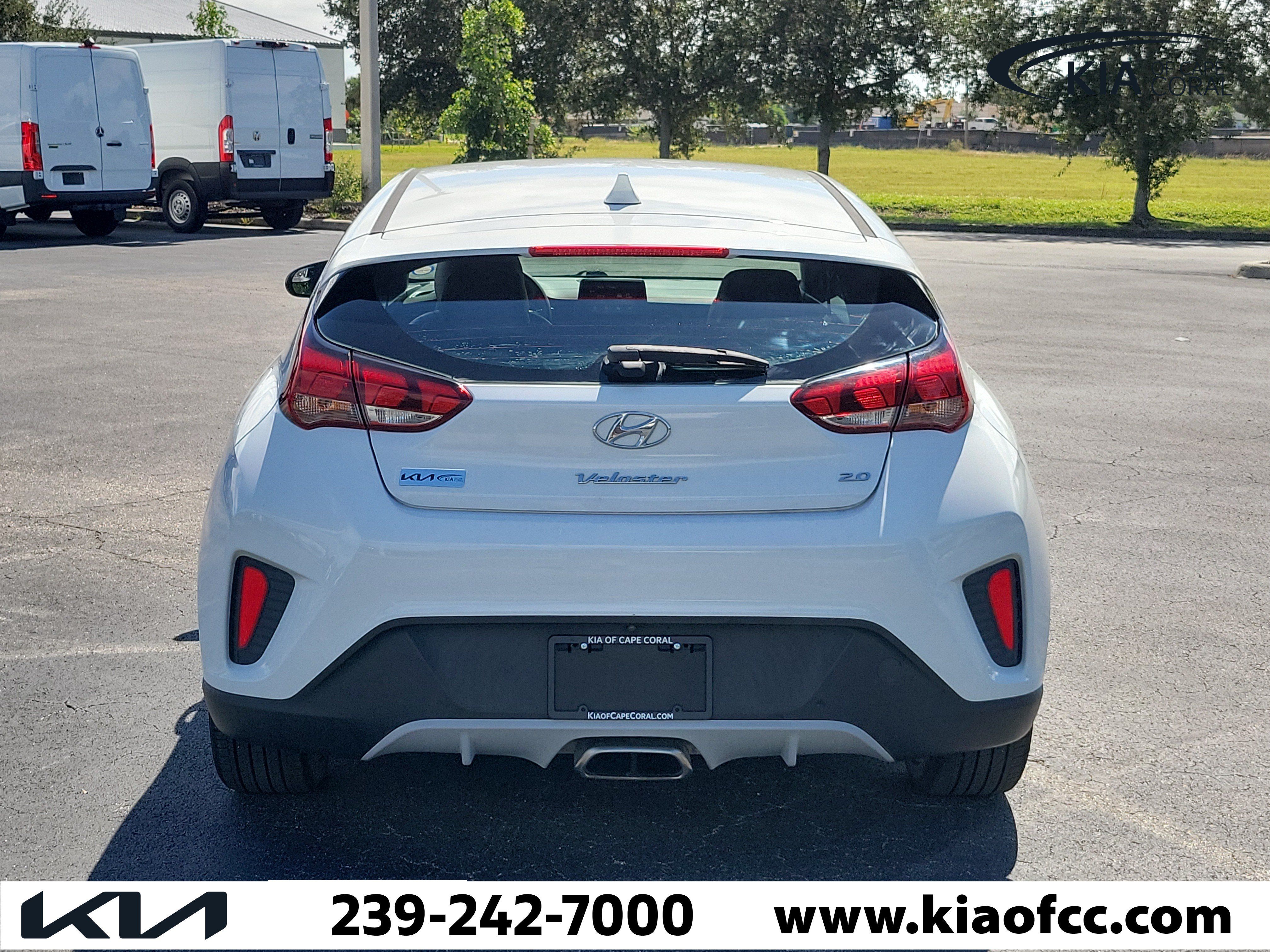 Used 2019 Hyundai Veloster 2.0 FWD image 5