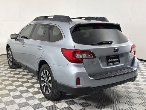 Used 2017 Subaru Outback 2.5i Limited image 7