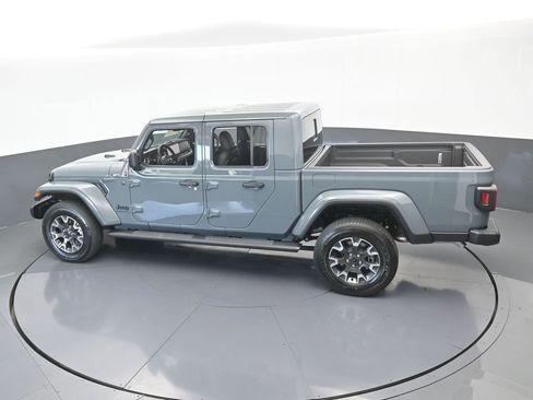 New 2026 Jeep Gladiator Sport image 40