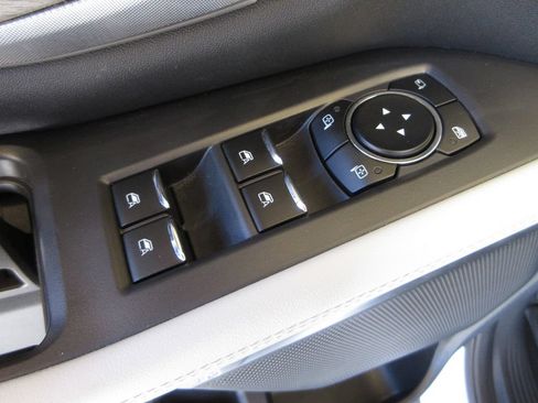 Certified 2025 Ford Expedition Max Platinum AWD/4WD image 11