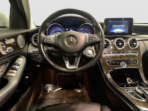 Used 2015 Mercedes-Benz C 300 4MATIC Sedan image 27