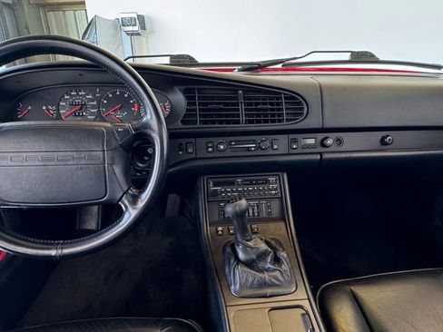 Used 1989 Porsche 944 Turbo image 64