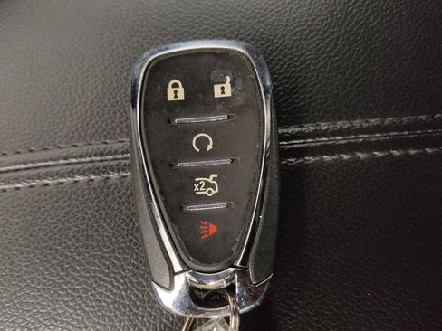 Used 2023 Chevrolet Malibu LT FWD image 32