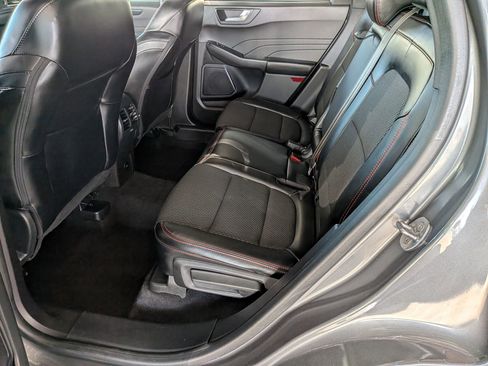Used 2023 Ford Escape ST-Line AWD/4WD image 27