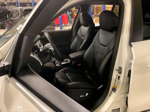 Certified 2023 BMW X3 xDrive30i w/ Convenience Package image 7