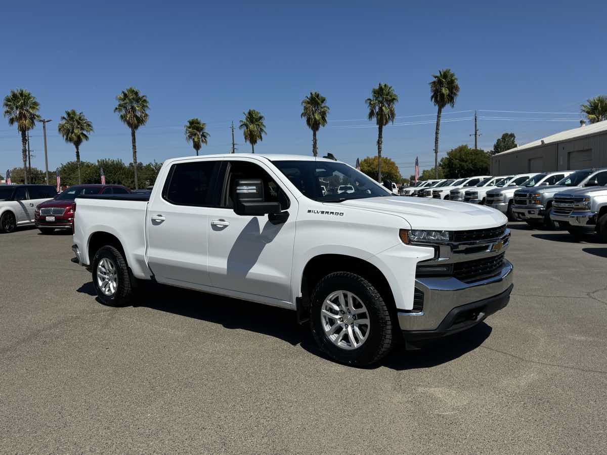 Used 2020 Chevrolet Silverado 1500 LT w/ All-Star Edition AWD/4WD image 13