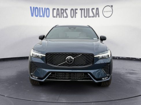 New 2026 Volvo XC60 B5 Plus w/ Protection Package Premier image 8