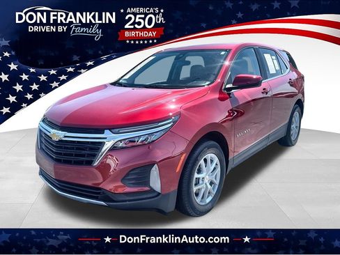 Used 2024 Chevrolet Equinox LT w/ LPO, Floor Liner Package FWD image 1
