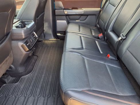 Used 2021 Ford F150 Lariat image 11