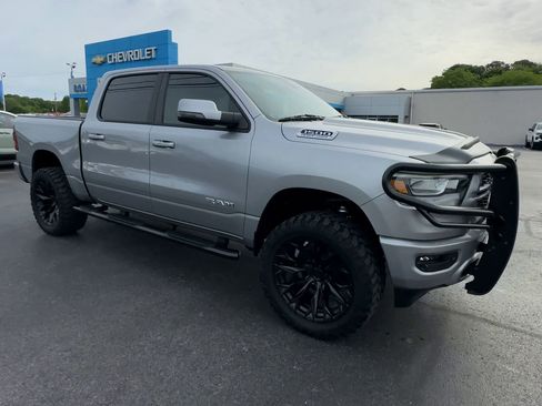 Used 2023 RAM 1500 Big Horn AWD/4WD image 2