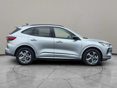 Certified 2023 Ford Escape ST-Line AWD/4WD image 13