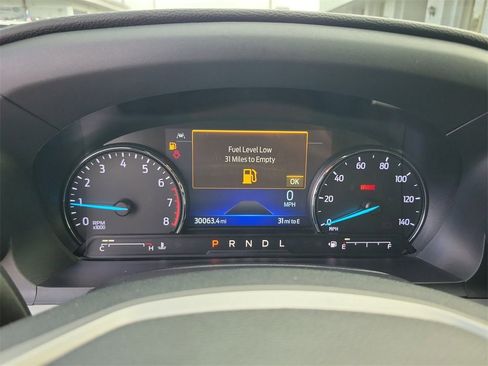 Used 2022 Ford Explorer XLT image 16