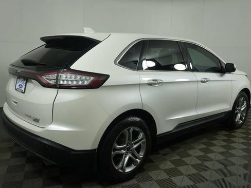 Used 2015 Ford Edge Titanium w/ Technology Package FWD image 3