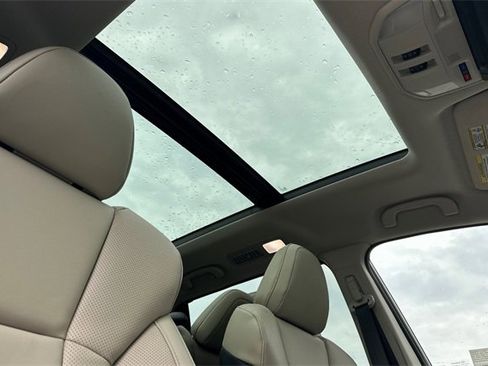 New 2026 Subaru Ascent Limited image 15