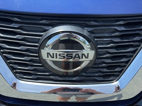 Used 2020 Nissan Rogue SV w/ Premium Package AWD/4WD image 26